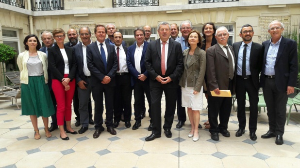 Personne n'y croyait, ils l'ont fait ! Autour de leur président Roland Heguy, les membres de la jeune Confédération des Acteurs du Tourisme. MS. Personne n'y croyait, ils l'ont fait ! Autour de leur président Roland Heguy, les membres de la jeune Confédération des Acteurs du Tourisme. MS.