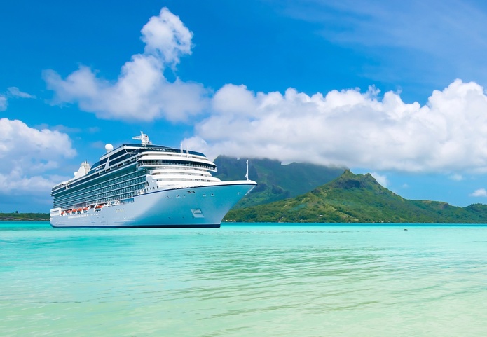 Au total sur 2024, comme en 2019, un visiteur sur trois ayant visité "Tahiti et ses îles" était directement lié à l’activité de croisière - DepositPhotos.com, NAPA74 Au total sur 2024, comme en 2019, un visiteur sur trois ayant visité "Tahiti et ses îles" était directement lié à l’activité de croisière - DepositPhotos.com, NAPA74