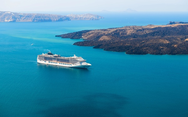 Grèce : une nouvelle taxe sur les croisières effective dès le 1er juillet. Mykonos et Santorin accueillent chaque année plus d’un million de passagers.@Deposit-Photos.com - Royalty-free Images